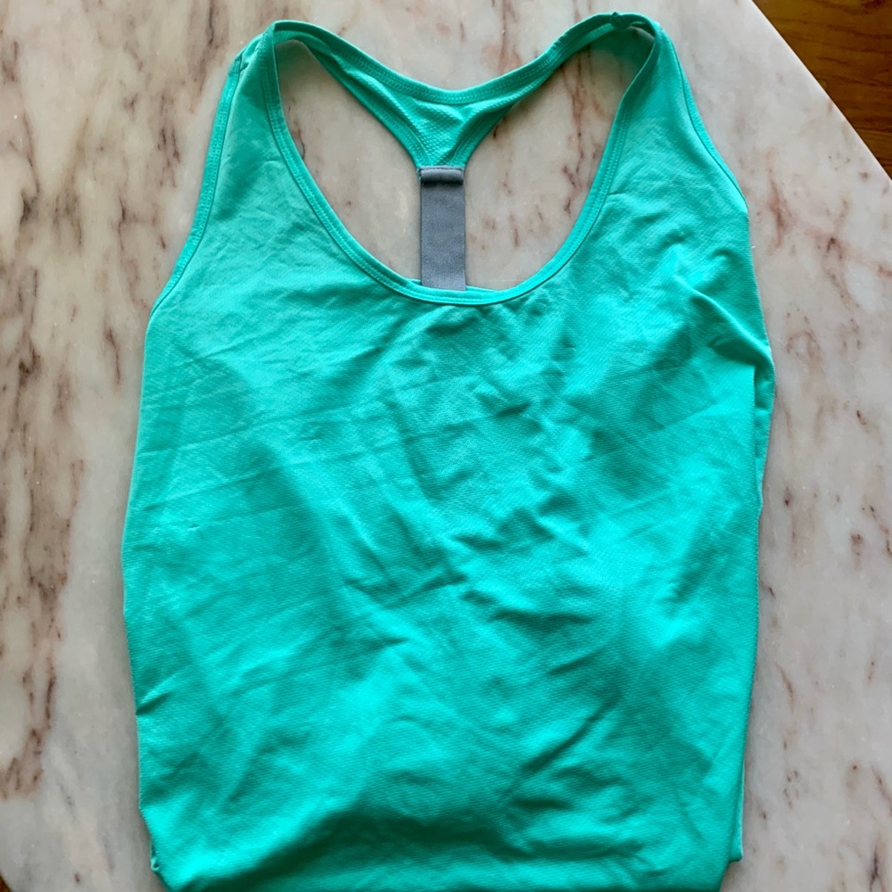 Old Navy_(NWT)_ Semi-Fitted Active Tank Top_ XXL